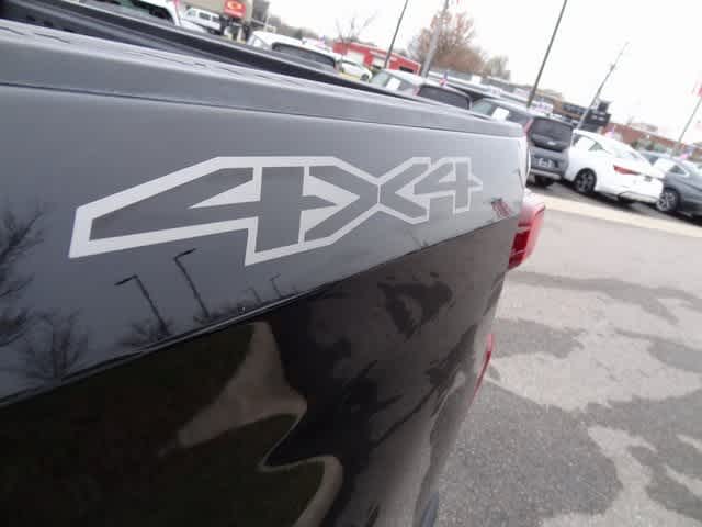 Thumbnail: 2024 Chevrolet Silverado 1500 - 32