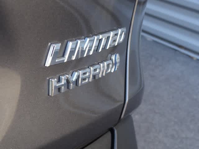 Thumbnail: 2020 Toyota RAV4 - 43