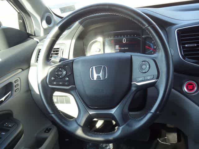 Thumbnail: 2019 Honda Pilot - 19