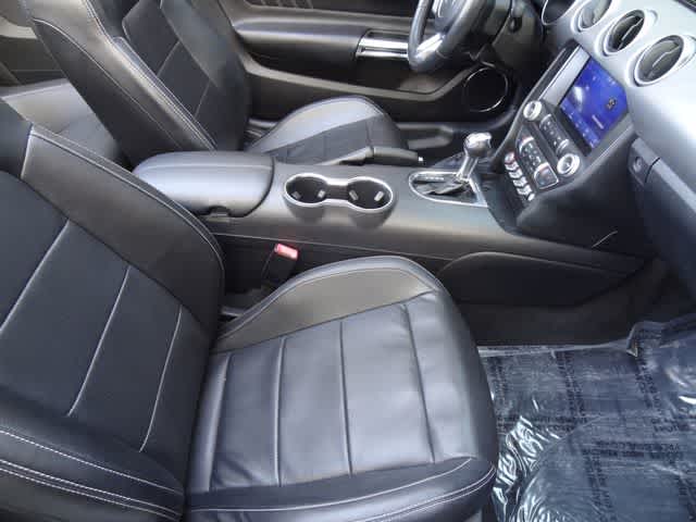 Thumbnail: 2022 Ford Mustang - 8