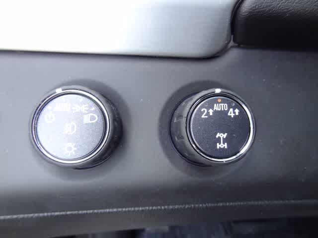 Thumbnail: 2020 GMC Yukon - 24