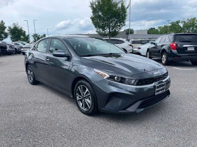 2023 Kia Forte LXS 7