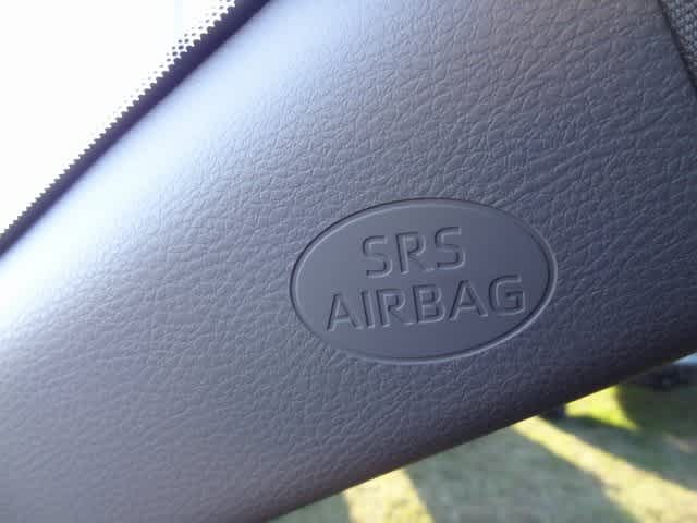 Thumbnail: 2022 Toyota Camry - 34