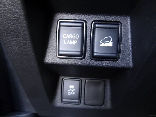 Thumbnail: 2024 Nissan Frontier - 18