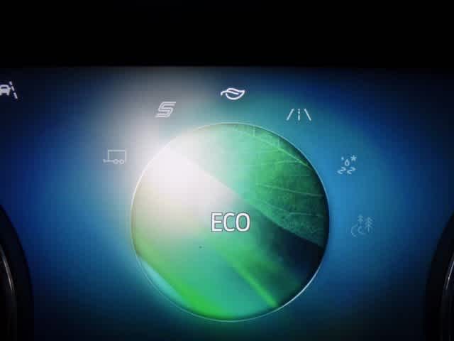 Thumbnail: 2022 Ford Explorer - 37