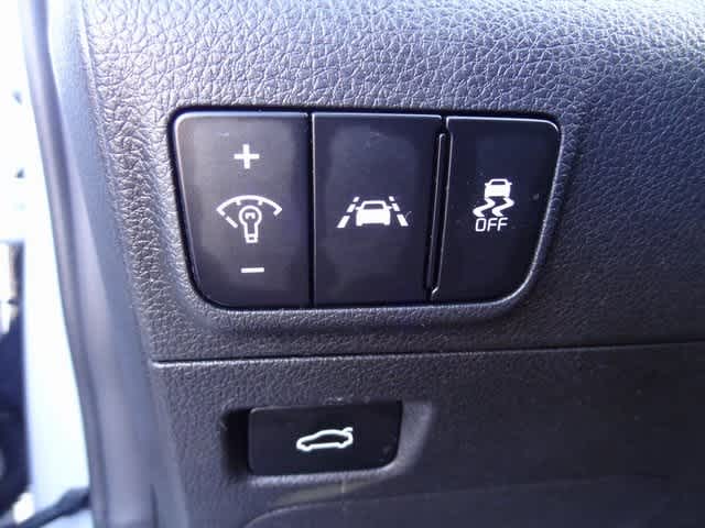 Thumbnail: 2023 Kia K5 - 14