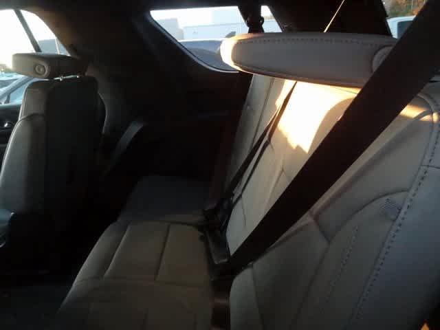 Thumbnail: 2022 Chevrolet Tahoe - 9