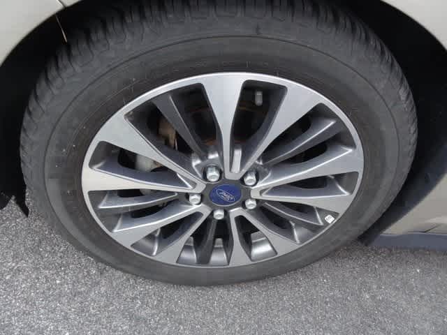 Thumbnail: 2017 Ford C-Max - 12