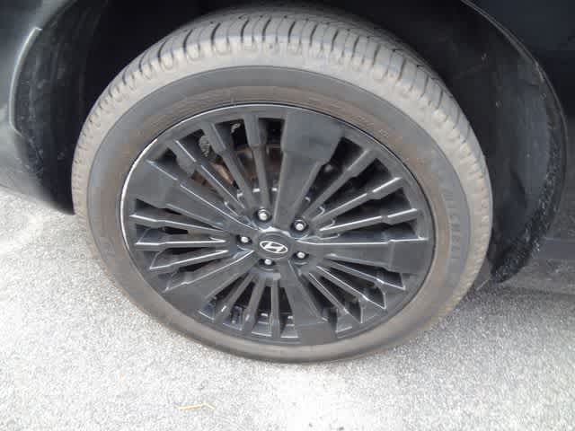 Thumbnail: 2024 Hyundai Santa Fe - 16