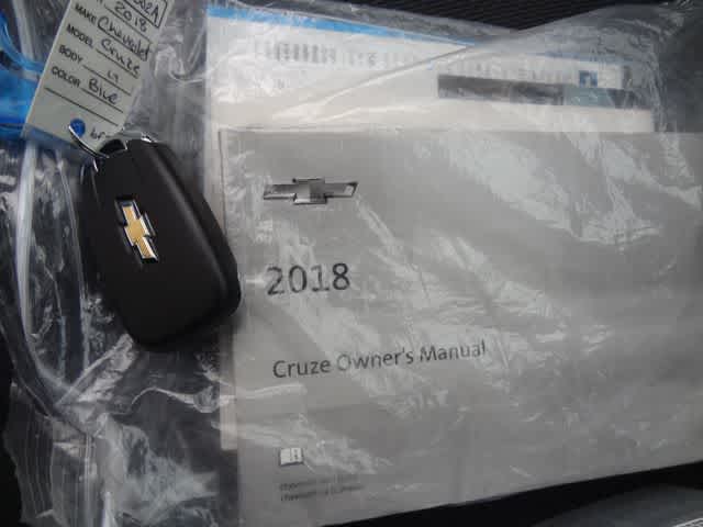 Thumbnail: 2018 Chevrolet Cruze - 29
