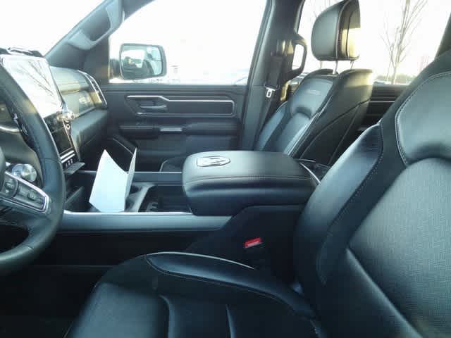 Thumbnail: 2025 RAM 1500 - 8