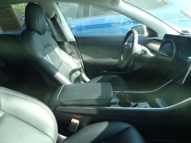 Thumbnail: 2020 Tesla Model 3 - 9