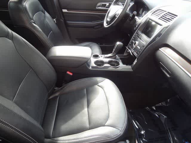 Thumbnail: 2018 Ford Explorer - 18