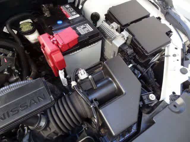 Thumbnail: 2021 Nissan Sentra - 32