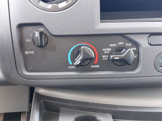 Thumbnail: 2025 Ford Econoline - 10