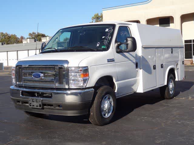 Thumbnail: 2025 Ford Econoline - 1