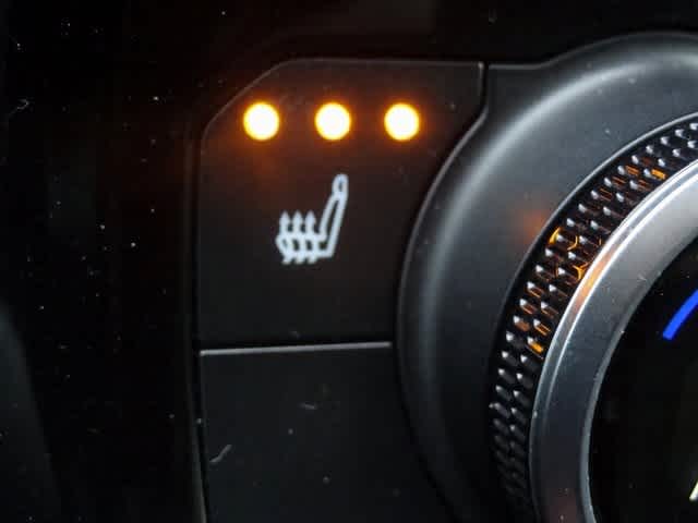 Thumbnail: 2022 Toyota Highlander - 34