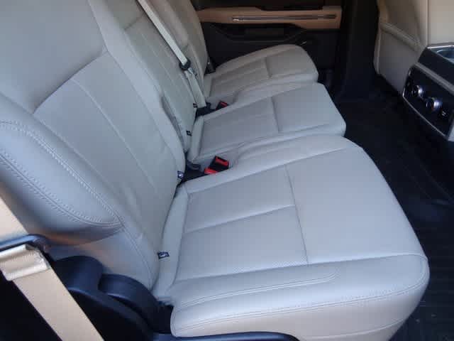 Thumbnail: 2023 Ford Expedition - 14