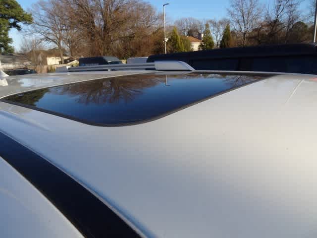 Thumbnail: 2018 Toyota 4Runner - 17