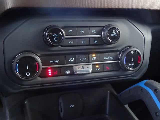 Thumbnail: 2022 Ford Bronco - 28