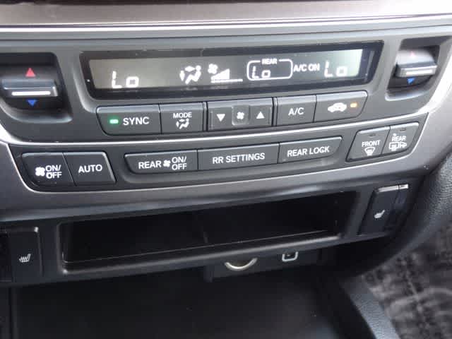 Thumbnail: 2019 Honda Pilot - 33