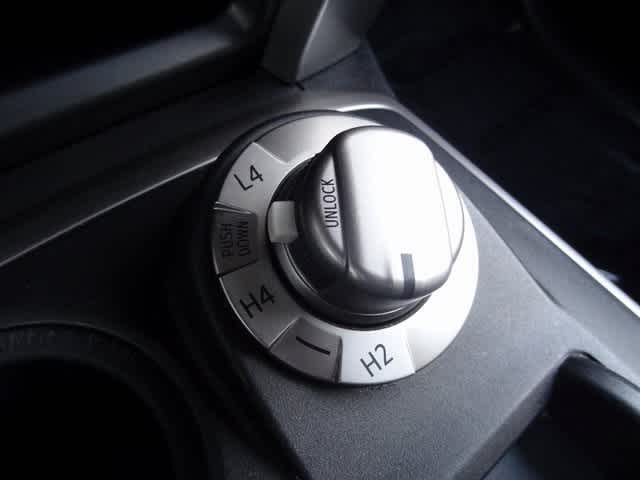 Thumbnail: 2020 Toyota 4Runner - 28