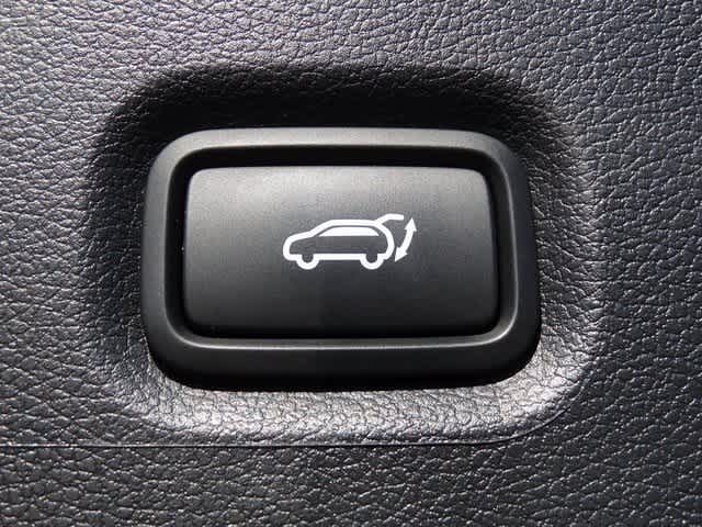 Thumbnail: 2023 Hyundai Santa Fe - 10