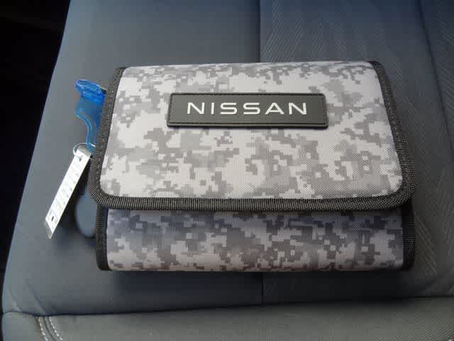 Thumbnail: 2024 Nissan Frontier - 33