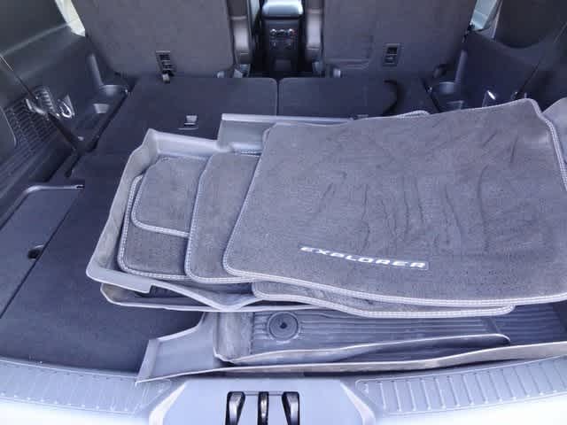 Thumbnail: 2023 Ford Explorer - 10