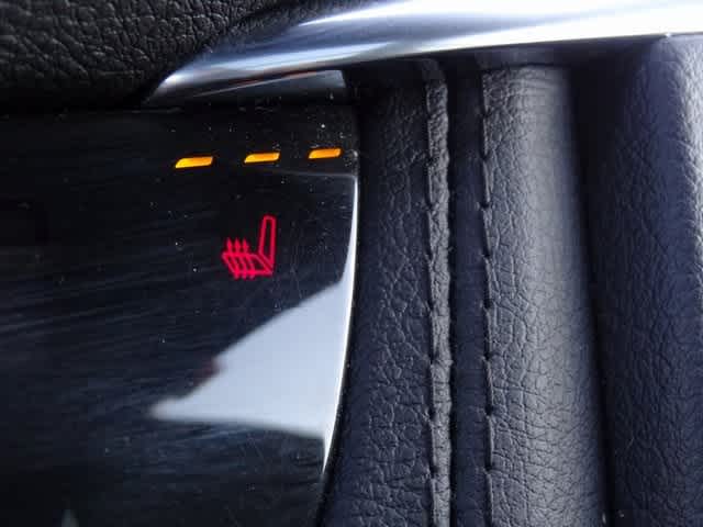 Thumbnail: 2023 Cadillac XT5 - 30