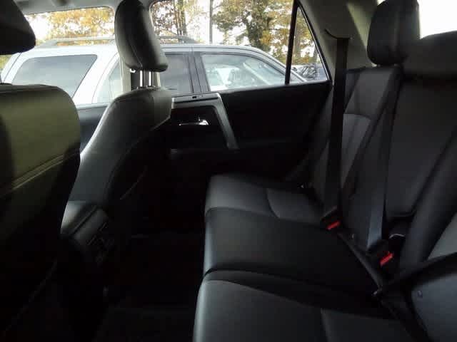 Thumbnail: 2021 Toyota 4Runner - 7