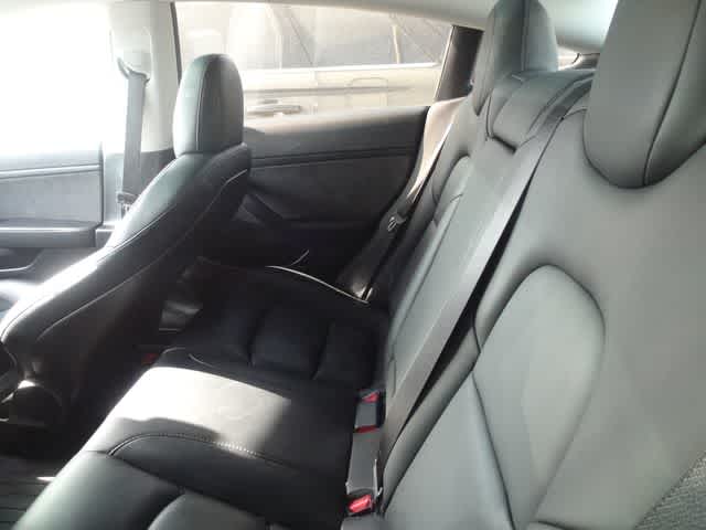 Thumbnail: 2020 Tesla Model 3 - 7