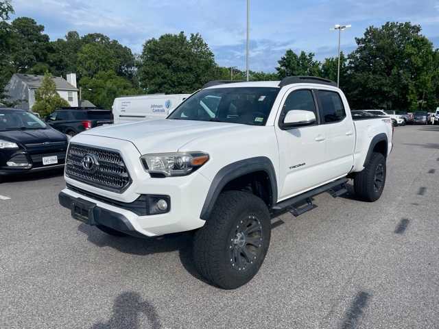 2017 Toyota Tacoma TRD Off-Road Hero Image