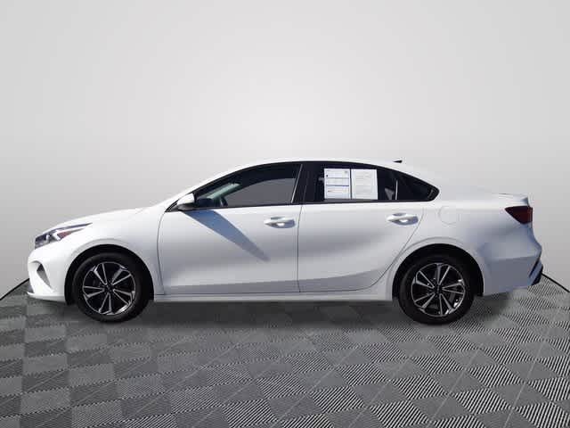 Thumbnail: 2023 Kia Forte - 2