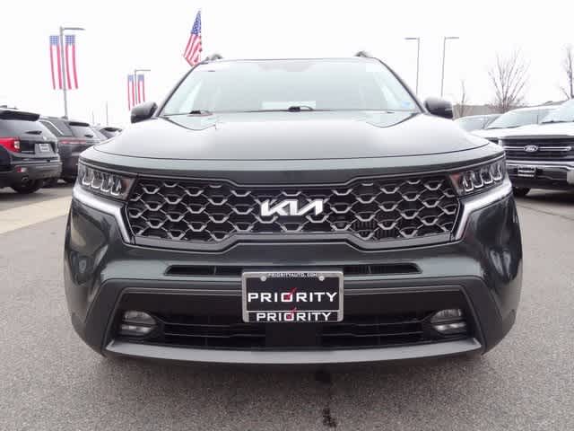 Thumbnail: 2023 Kia Sorento - 5