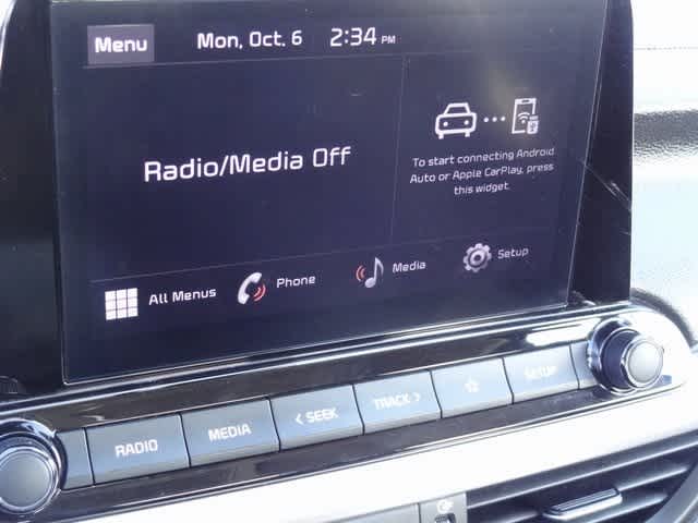 Thumbnail: 2023 Kia Forte - 17