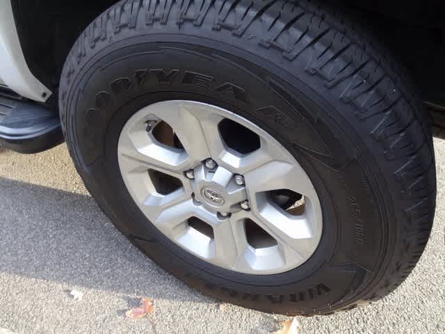 Thumbnail: 2021 Toyota 4Runner - 11