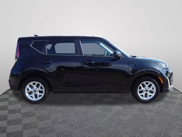 Thumbnail: 2024 Kia Soul - 4