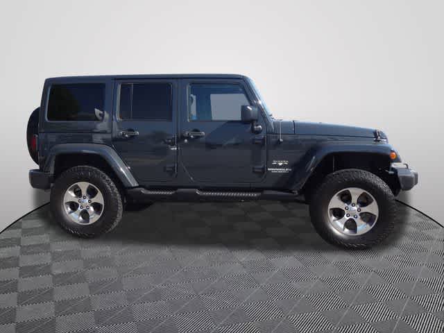 Thumbnail: 2017 Jeep Wrangler - 4