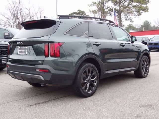Thumbnail: 2023 Kia Sorento - 3