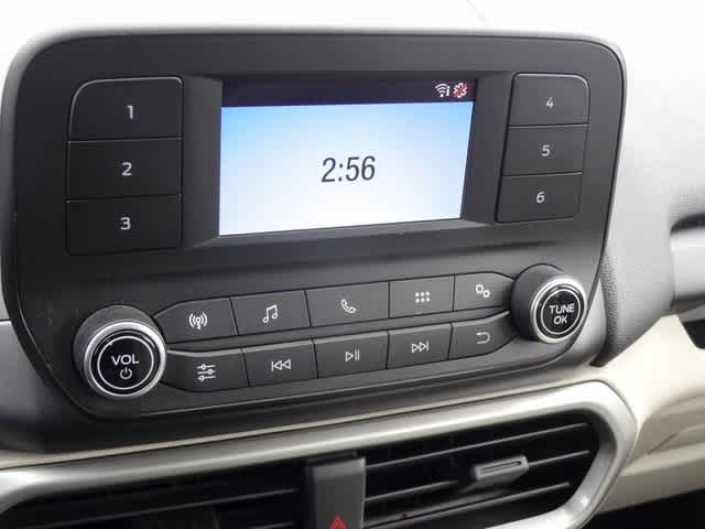 Thumbnail: 2018 Ford EcoSport - 18