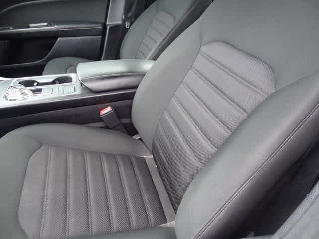 Thumbnail: 2020 Ford Fusion - 7