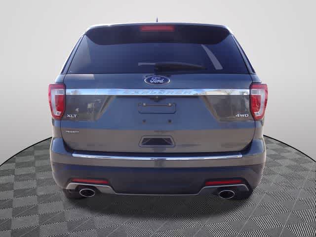 Thumbnail: 2018 Ford Explorer - 3