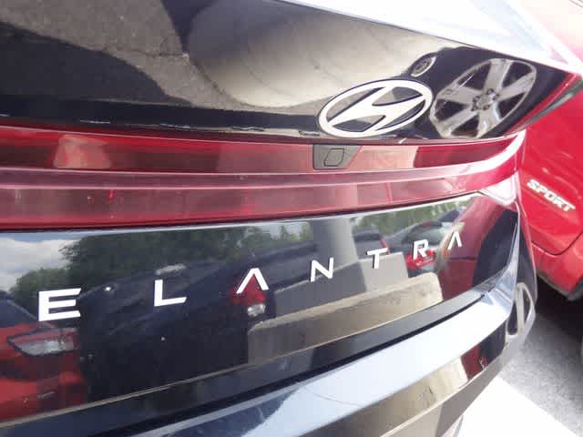 Thumbnail: 2024 Hyundai Elantra - 13