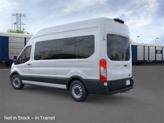 2025 Ford Econoline E-350 4