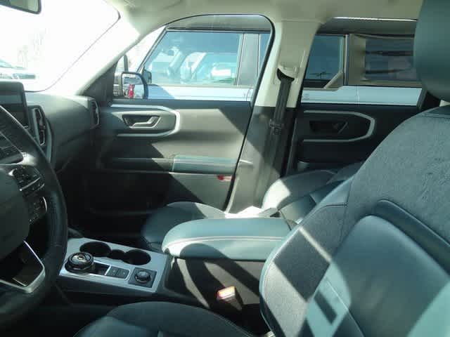 Thumbnail: 2022 Ford Bronco Sport - 7