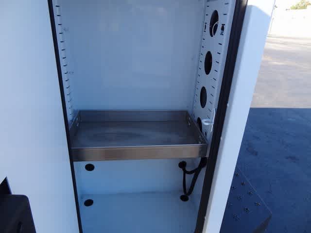 Thumbnail: 2025 Ford Econoline - 9