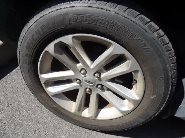 Thumbnail: 2017 Ford Explorer - 12