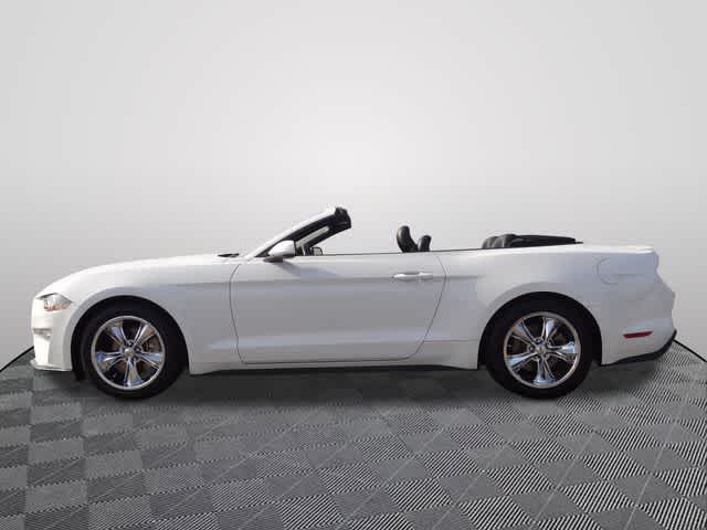 Thumbnail: 2022 Ford Mustang - 2