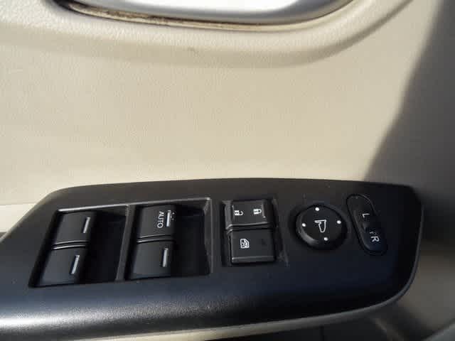 Thumbnail: 2013 Honda Civic - 7